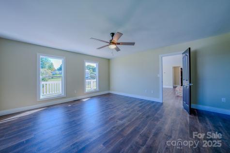 59 Knollview Drive Asheville NC 28806