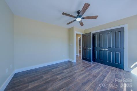 59 Knollview Drive Asheville NC 28806