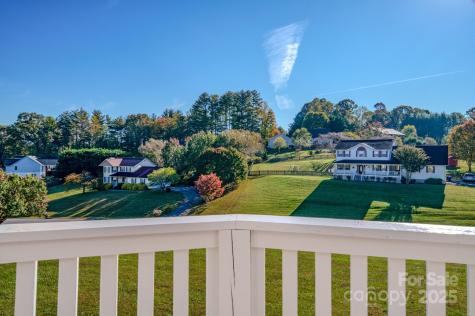 59 Knollview Drive Asheville NC 28806