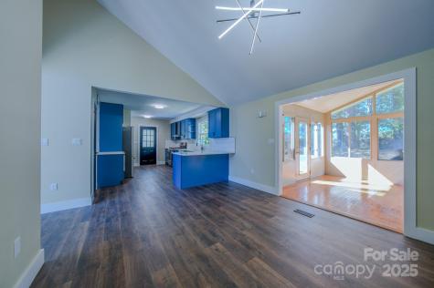 59 Knollview Drive Asheville NC 28806