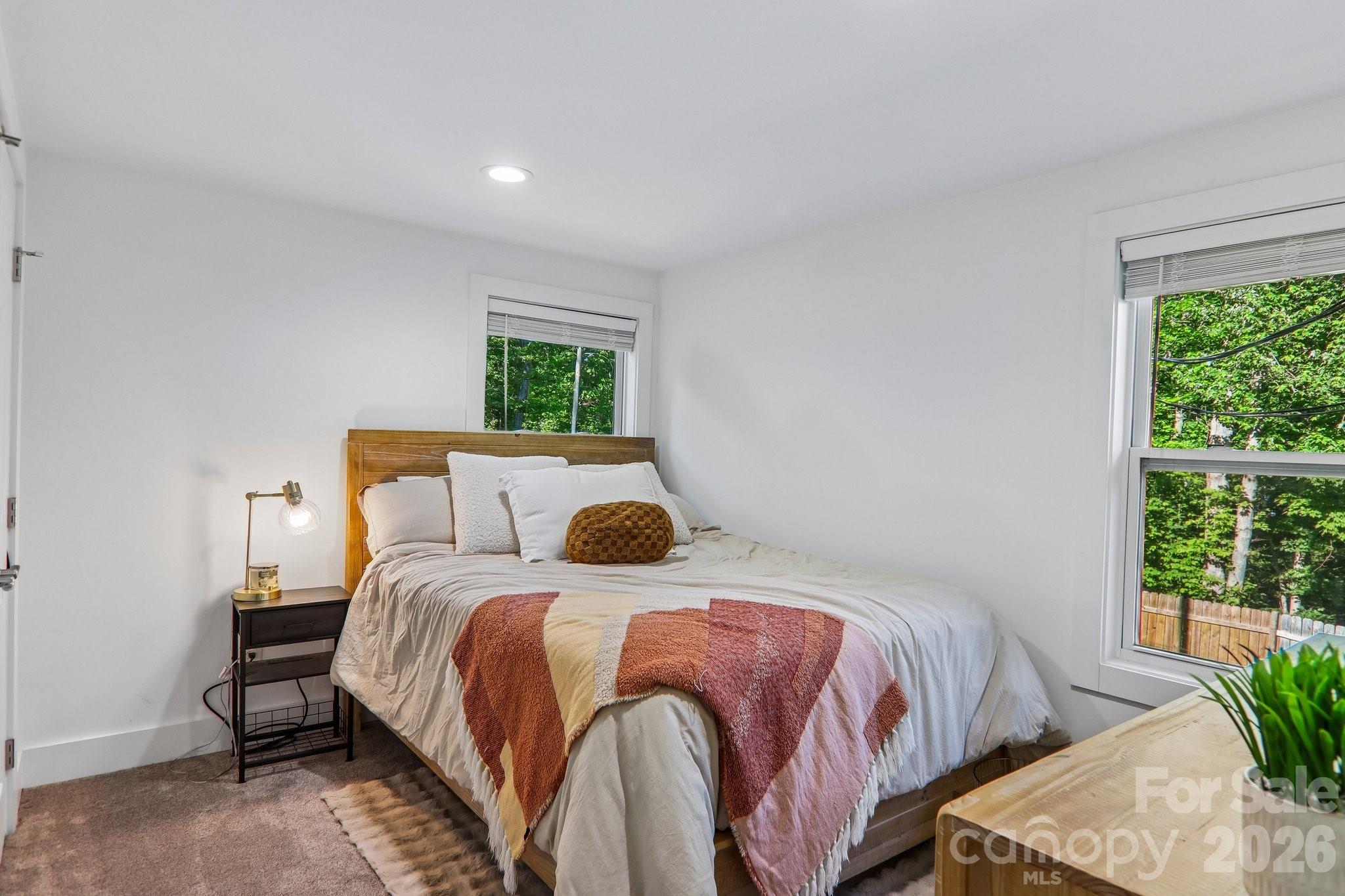 75 Glen View Road Arden NC 28704