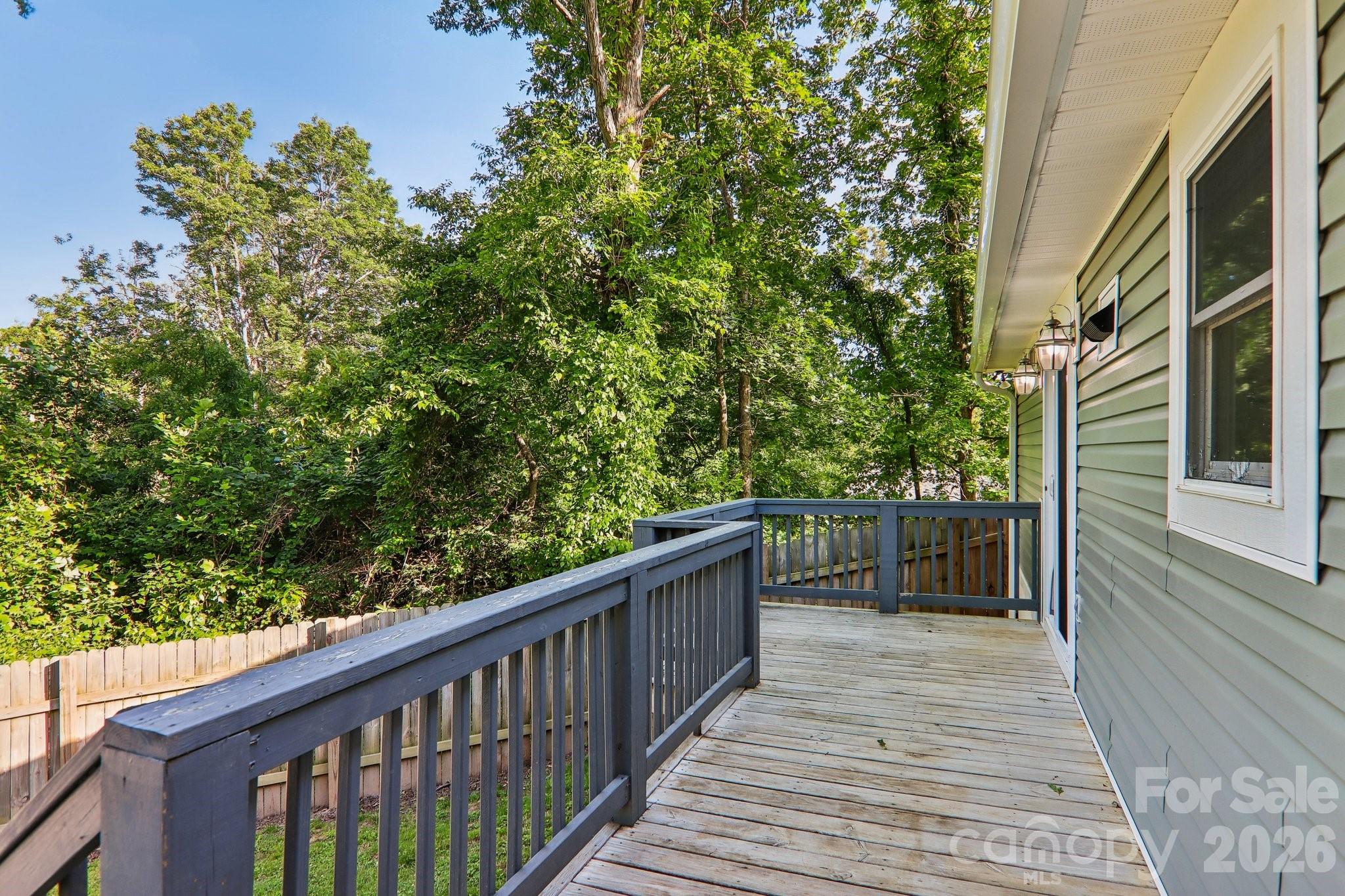 75 Glen View Road Arden NC 28704