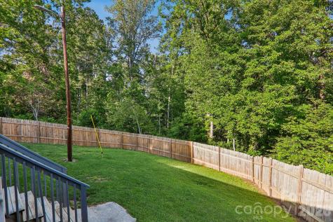 75 Glen View Road Arden NC 28704