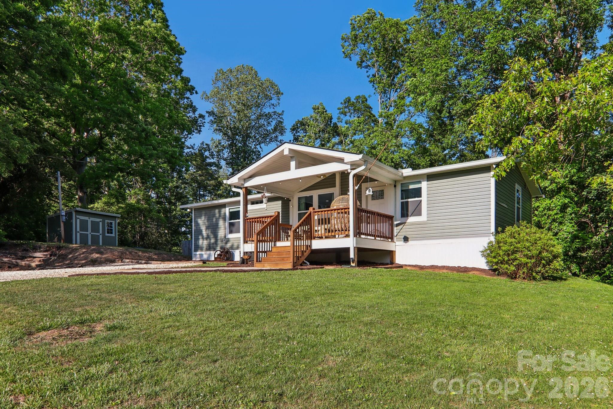 75 Glen View Road Arden NC 28704