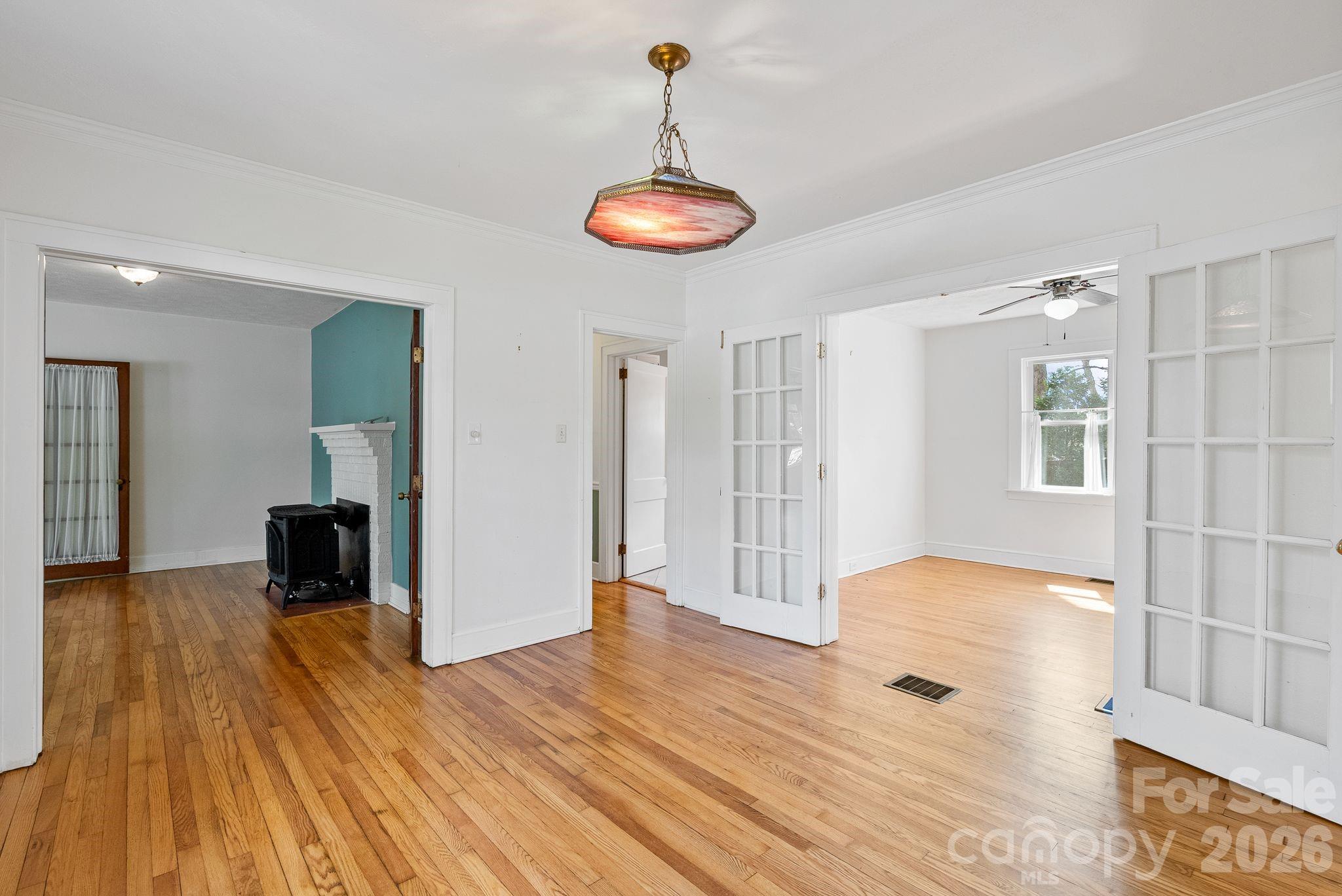 832 Sand Hill Road Asheville NC 28806