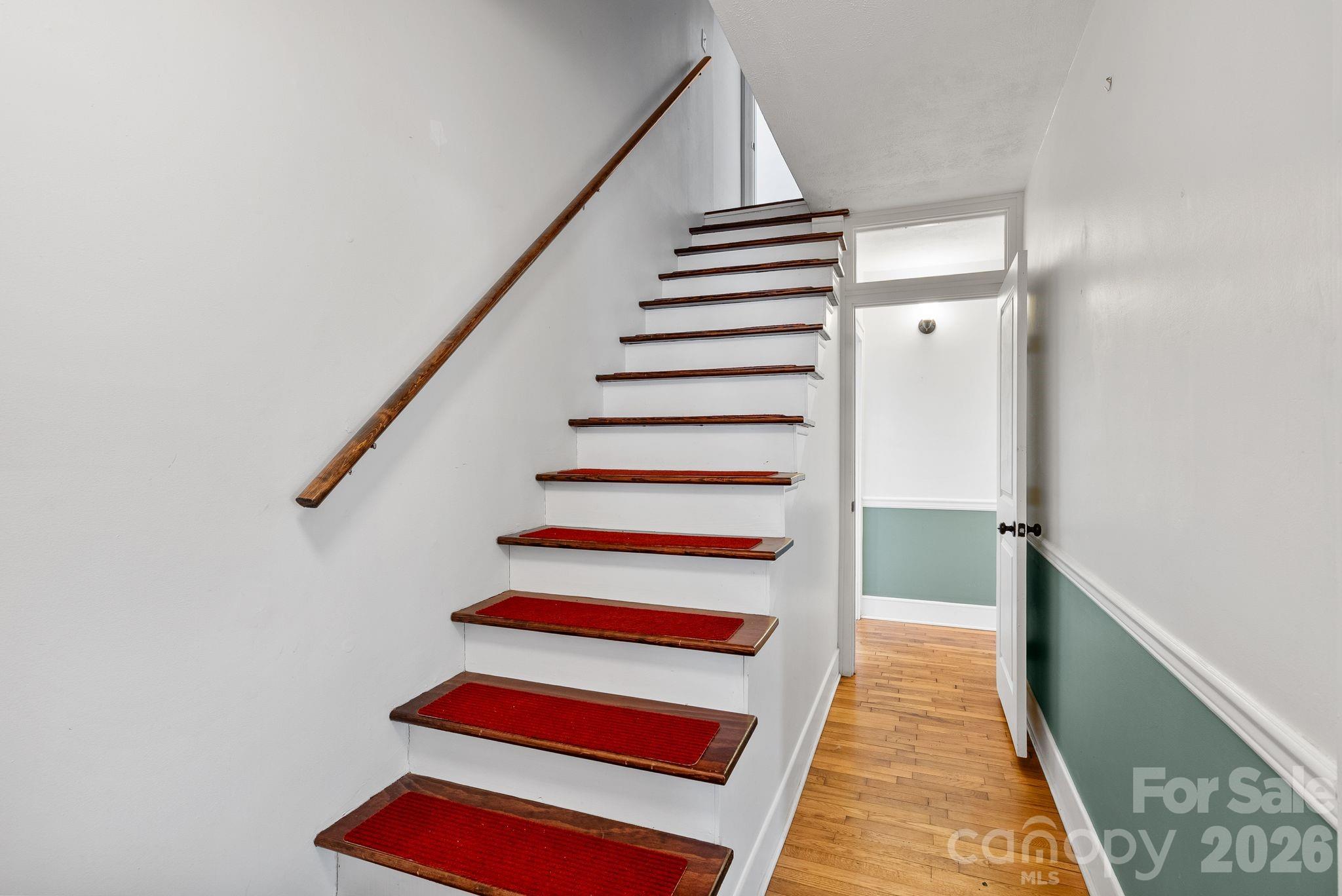 832 Sand Hill Road Asheville NC 28806