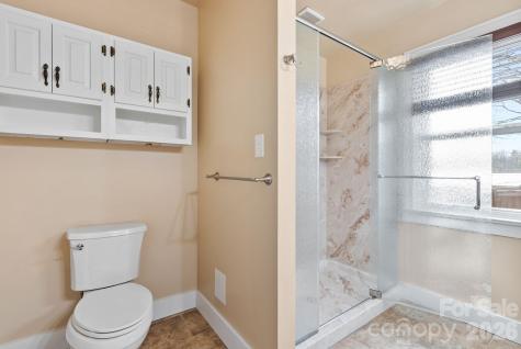 832 Sand Hill Road Asheville NC 28806