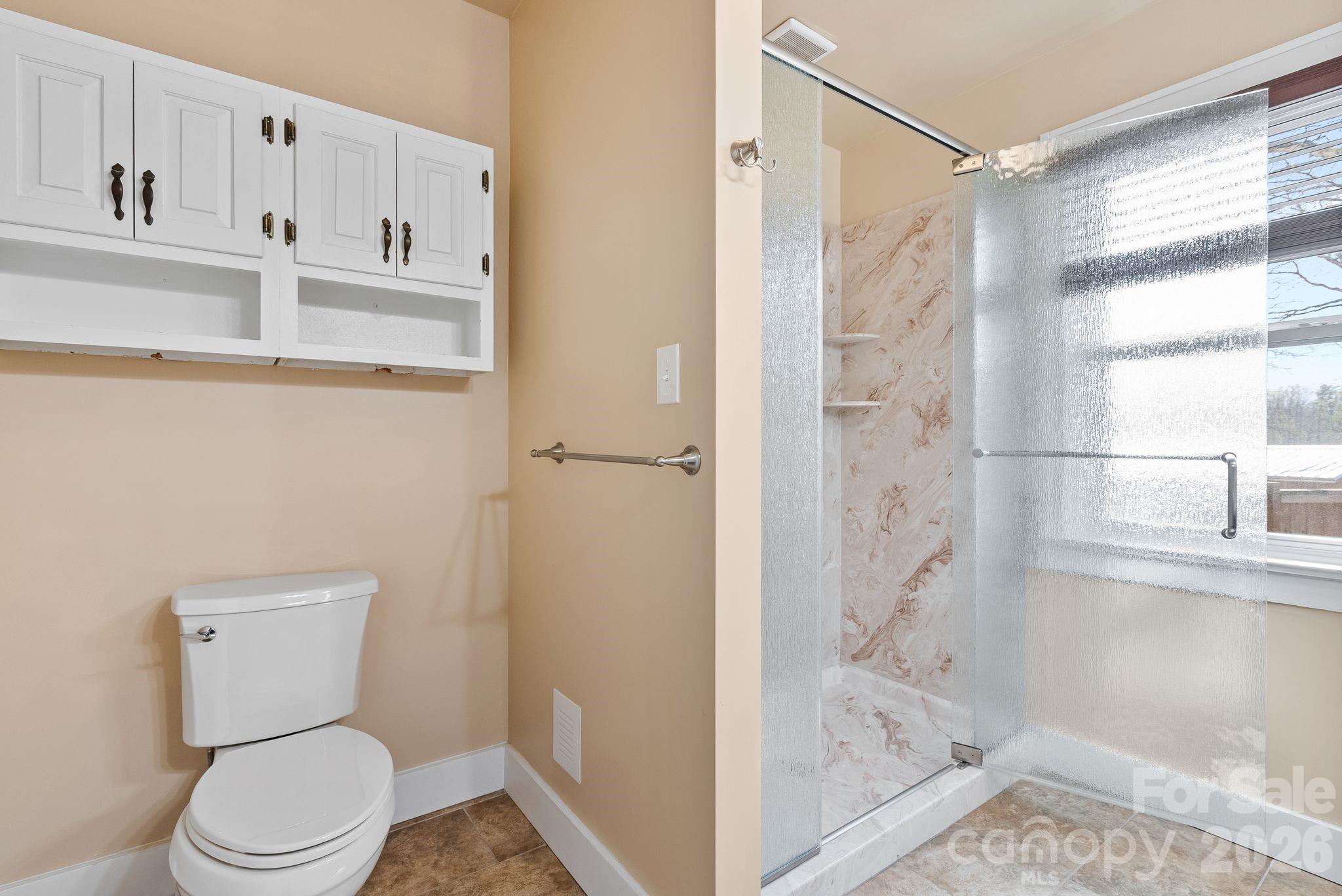 832 Sand Hill Road Asheville NC 28806