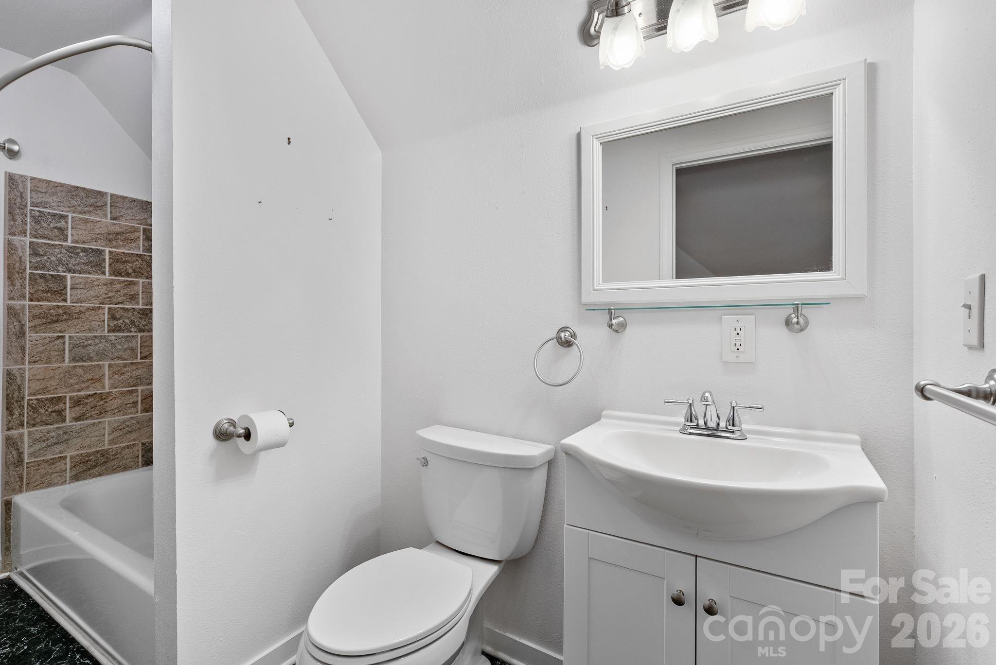 832 Sand Hill Road Asheville NC 28806