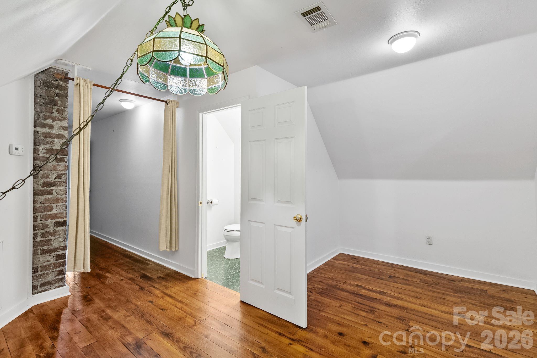 832 Sand Hill Road Asheville NC 28806