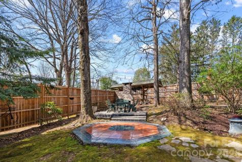 832 Sand Hill Road Asheville NC 28806