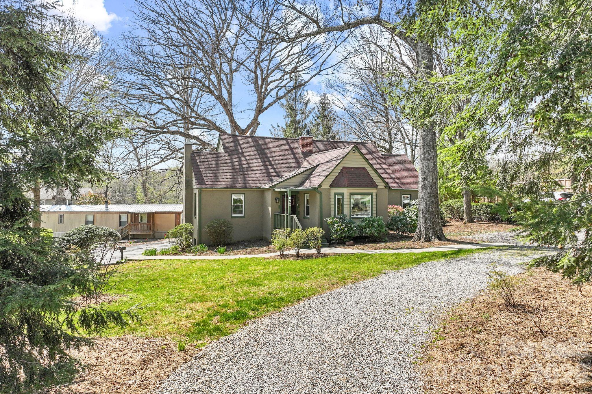 832 Sand Hill Road Asheville NC 28806