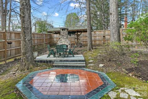 832 Sand Hill Road Asheville NC 28806