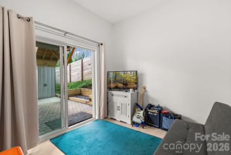 832 Sand Hill Road Asheville NC 28806