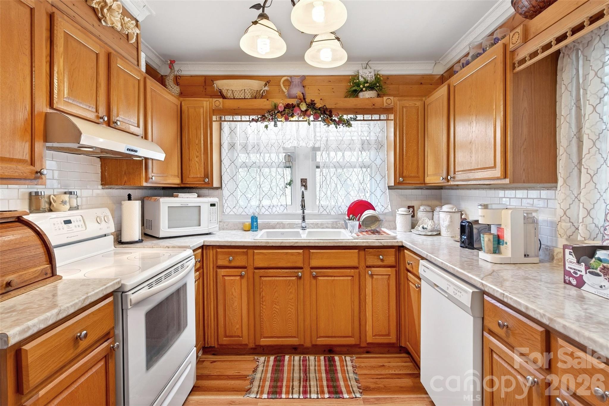 6507 S 226 Highway Spruce Pine NC 28777