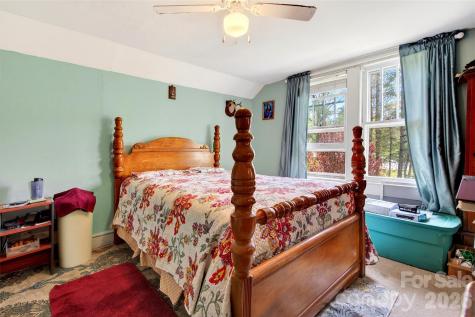 6507 S 226 Highway Spruce Pine NC 28777