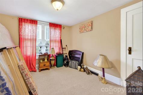 6507 S 226 Highway Spruce Pine NC 28777