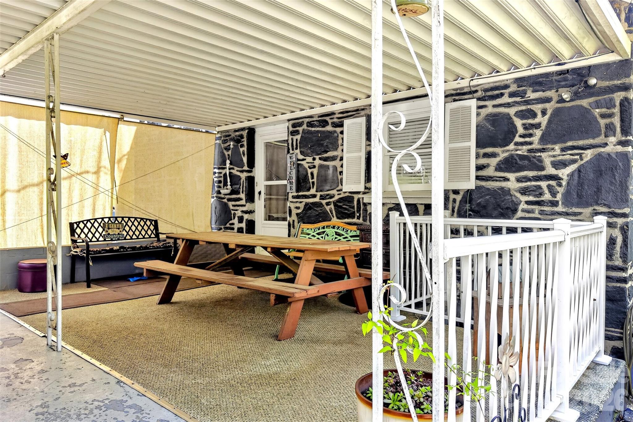 6507 S 226 Highway Spruce Pine NC 28777