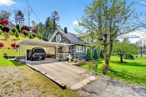 6507 S 226 Highway Spruce Pine NC 28777