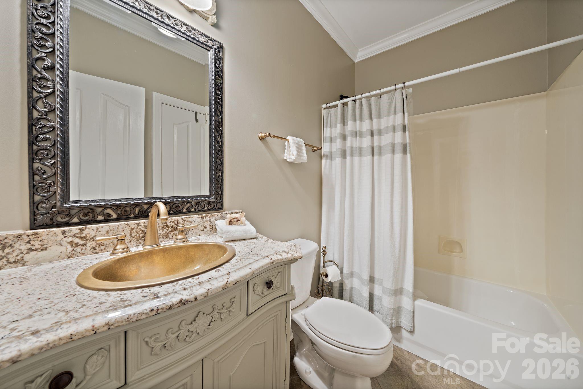 4685 Eagle Pointe Court Denver NC 28037