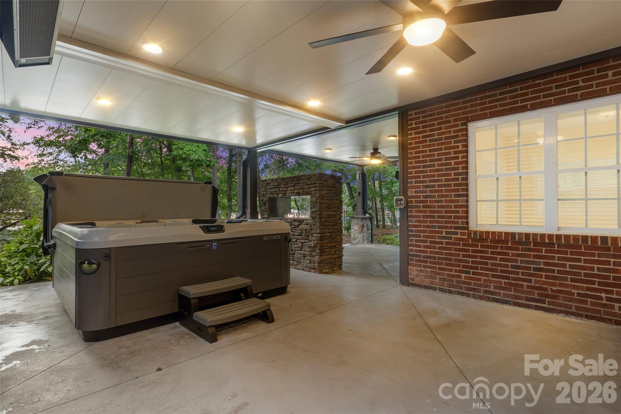 4685 Eagle Pointe Court Denver NC 28037