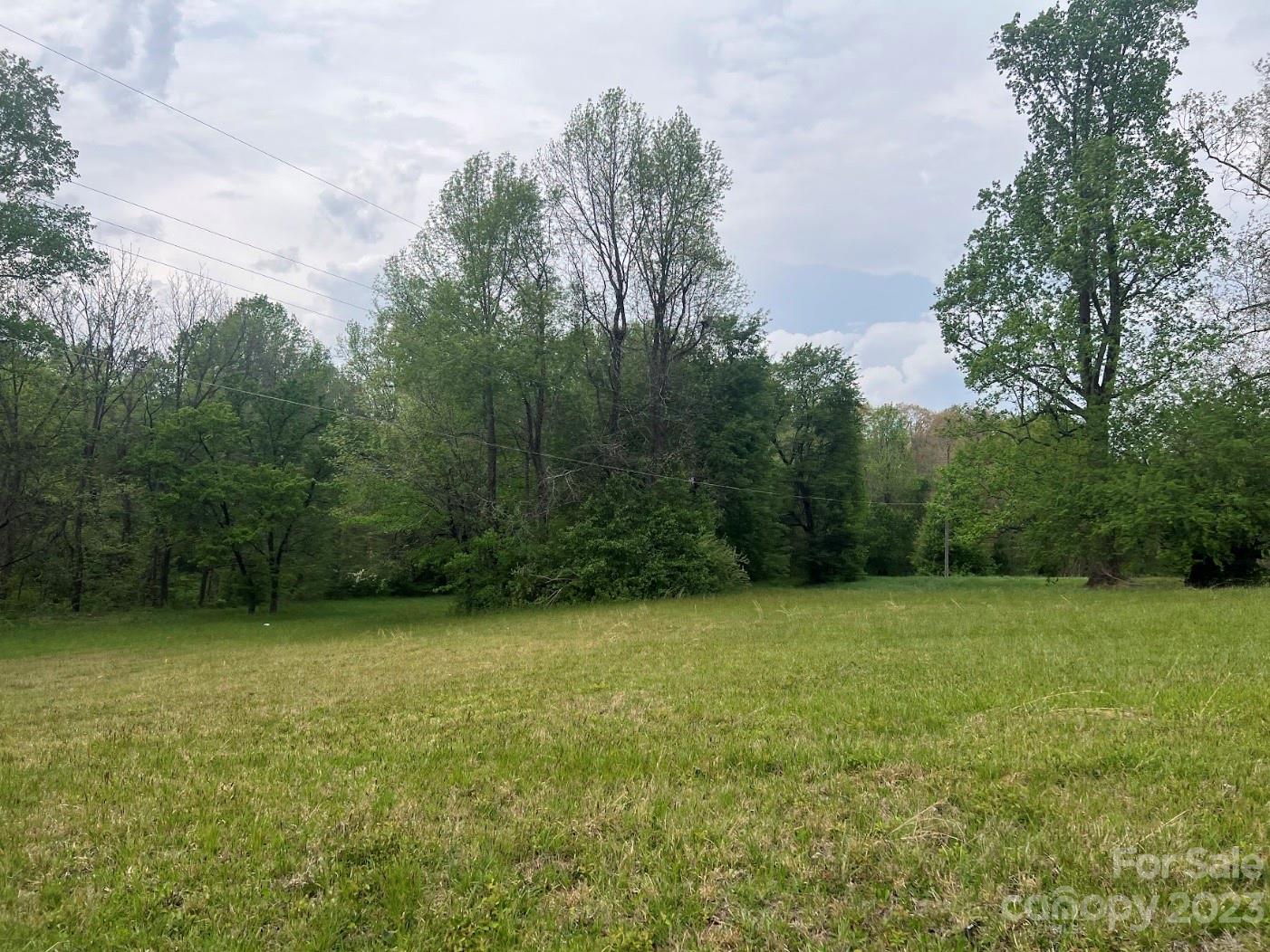 63 36th Street NW Hickory NC 28601