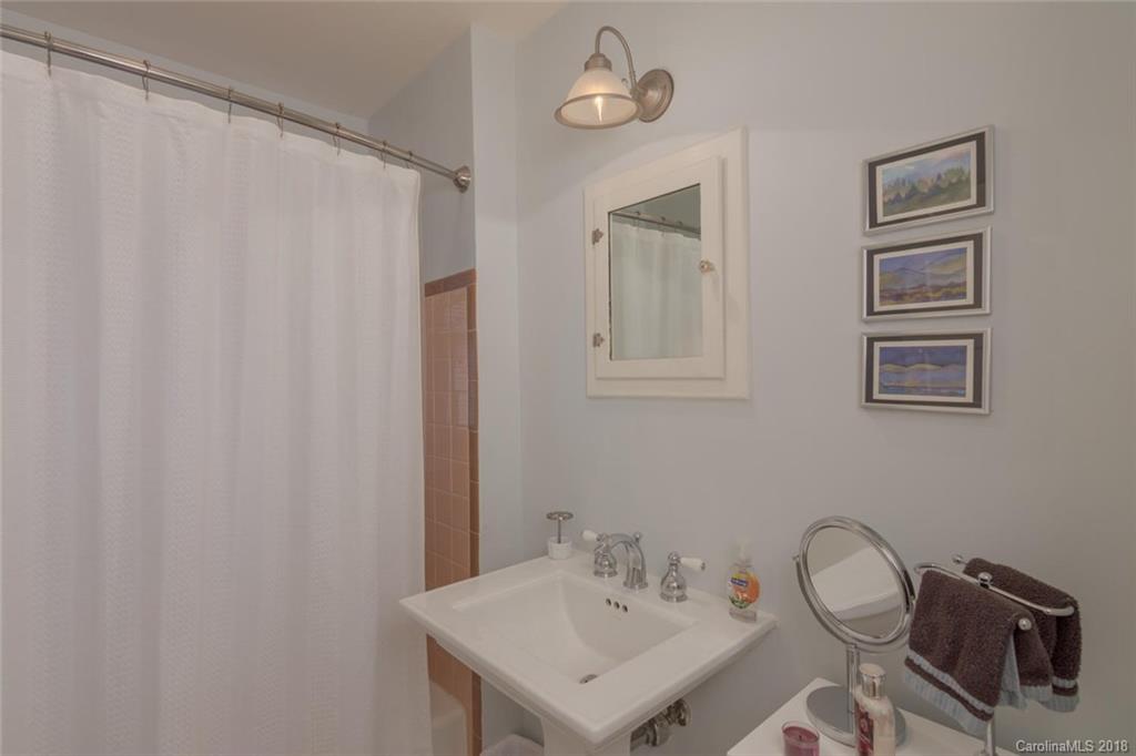 207 Church Street Black Mountain NC 28711