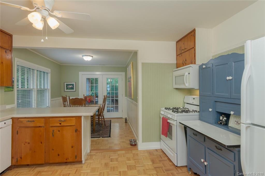 207 Church Street Black Mountain NC 28711