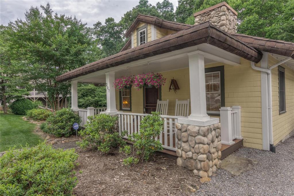 207 Church Street Black Mountain NC 28711