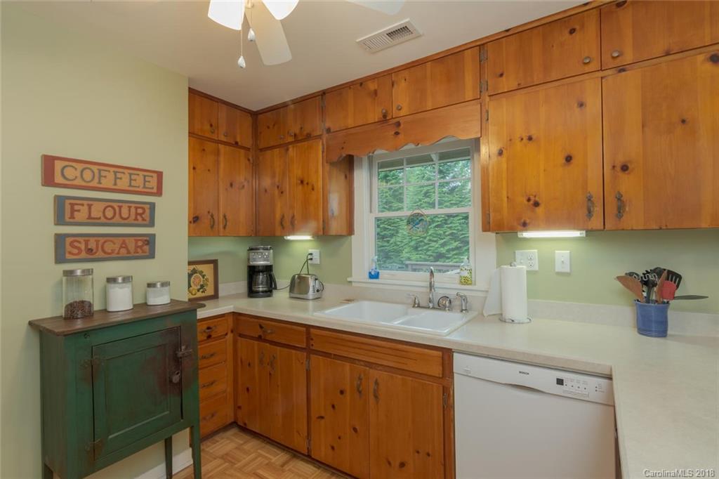 207 Church Street Black Mountain NC 28711