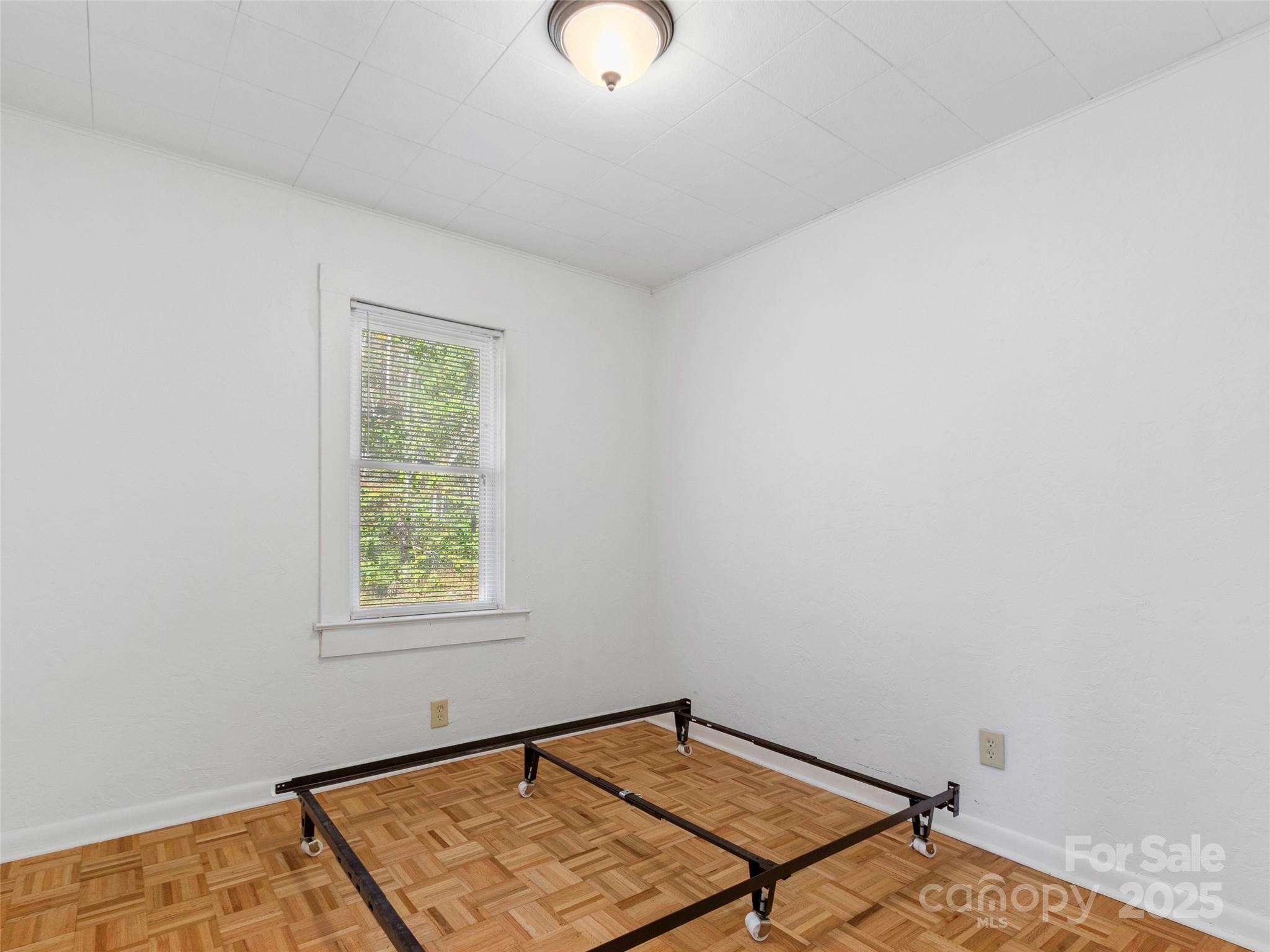 96 Thompson Road Spruce Pine NC 28777
