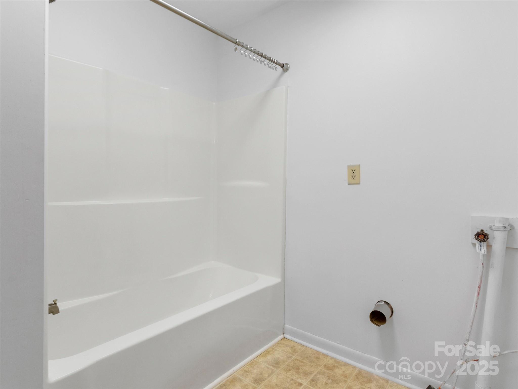 96 Thompson Road Spruce Pine NC 28777