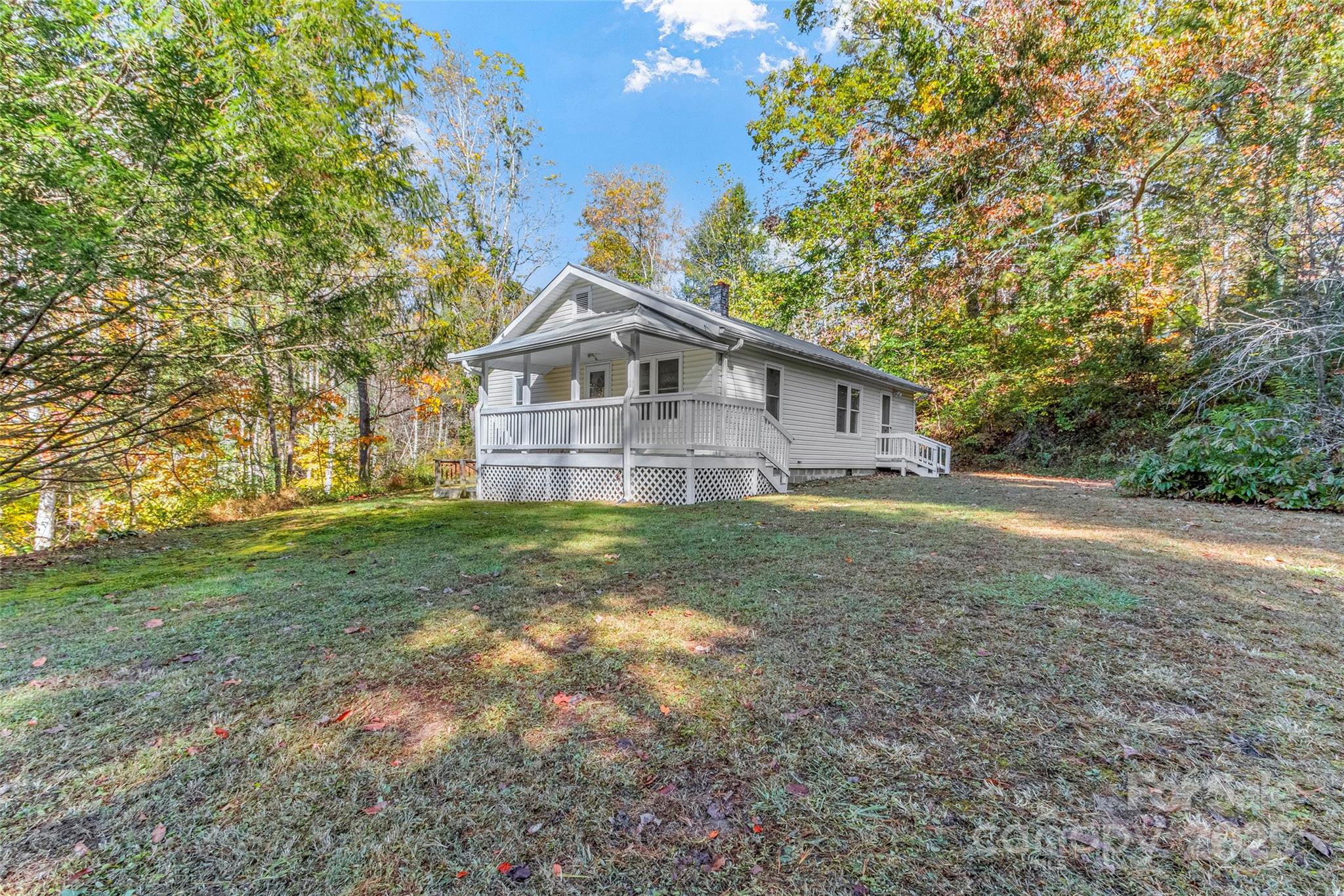 96 Thompson Road Spruce Pine NC 28777