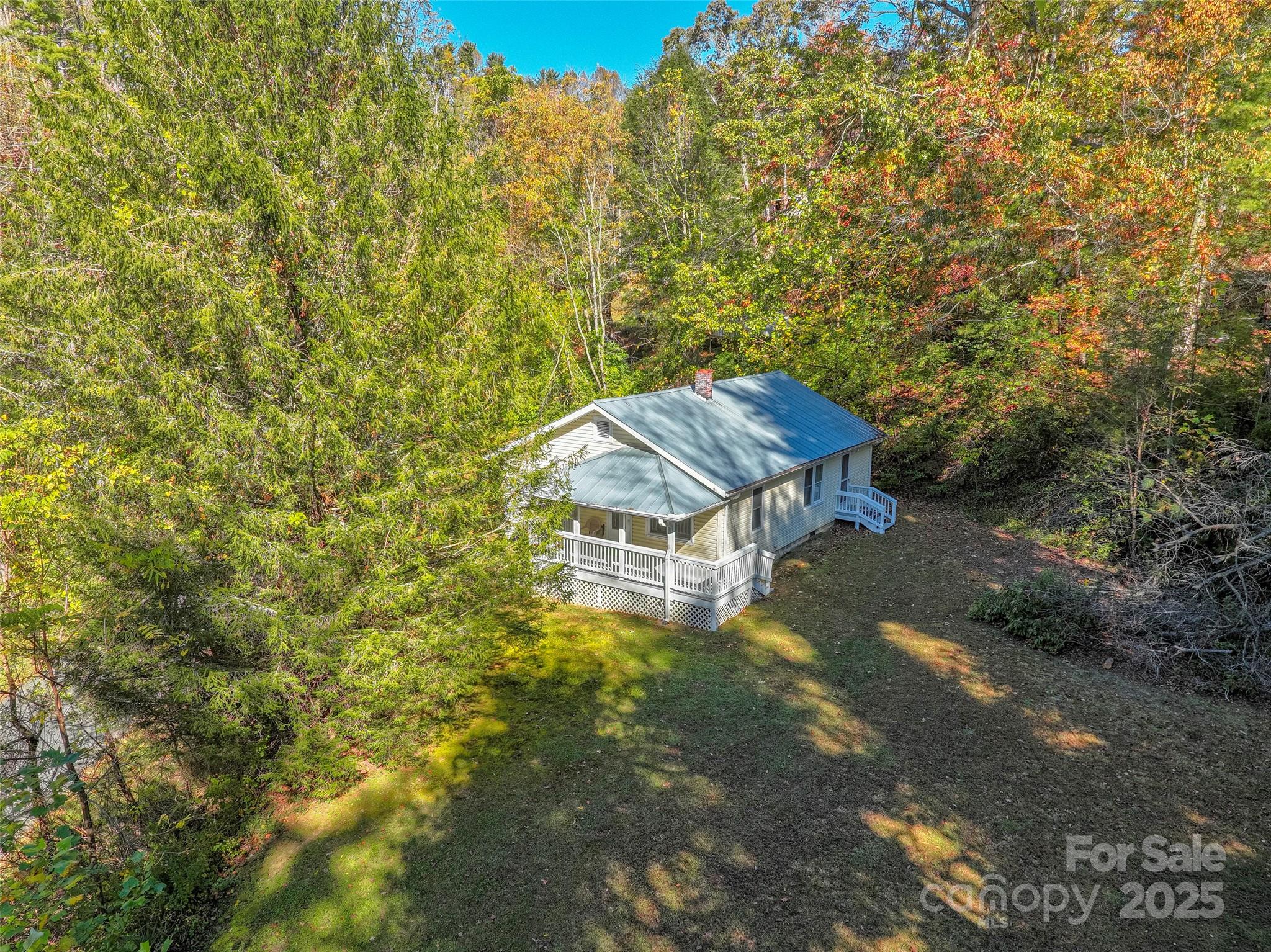 96 Thompson Road Spruce Pine NC 28777