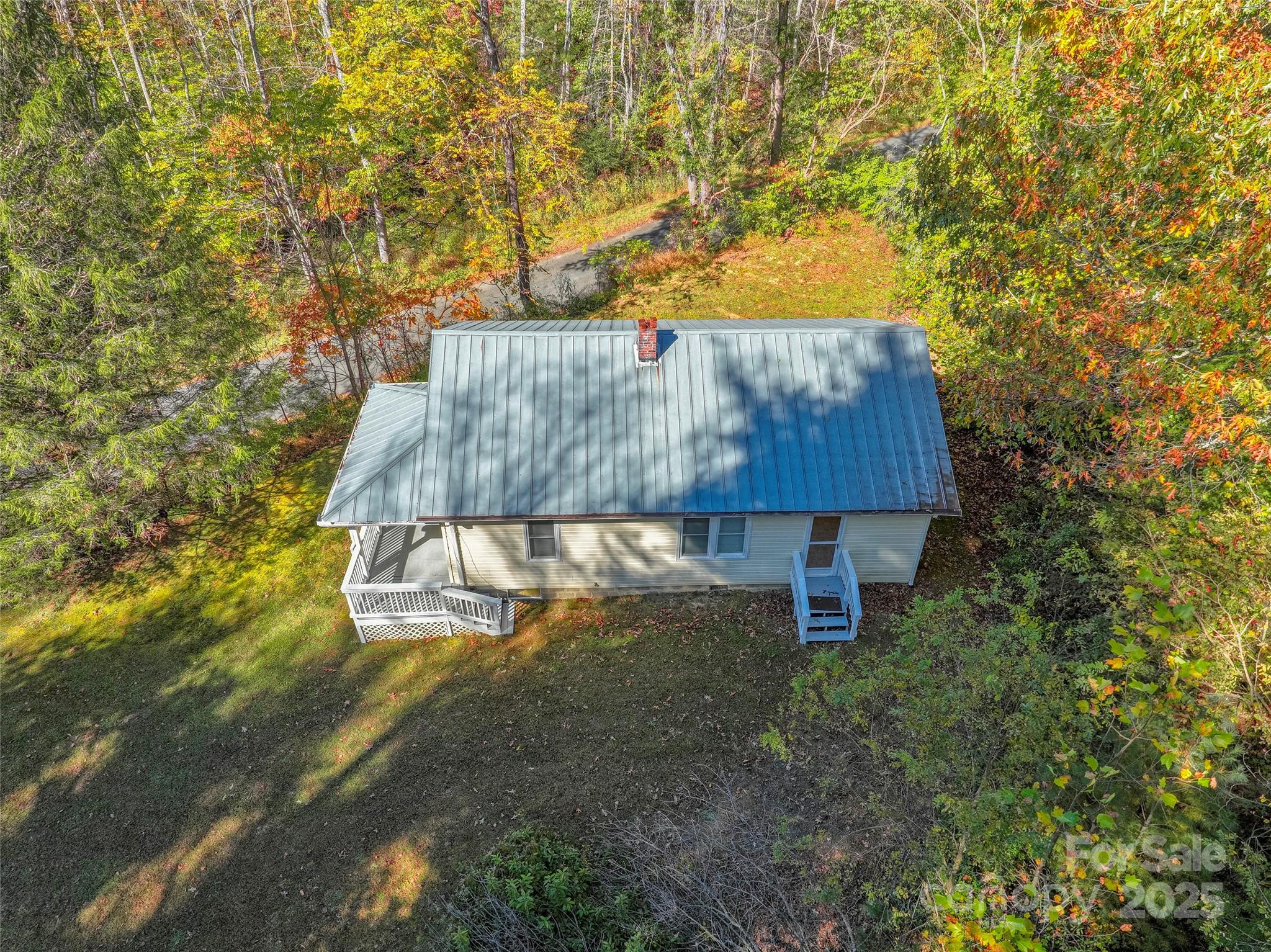 96 Thompson Road Spruce Pine NC 28777