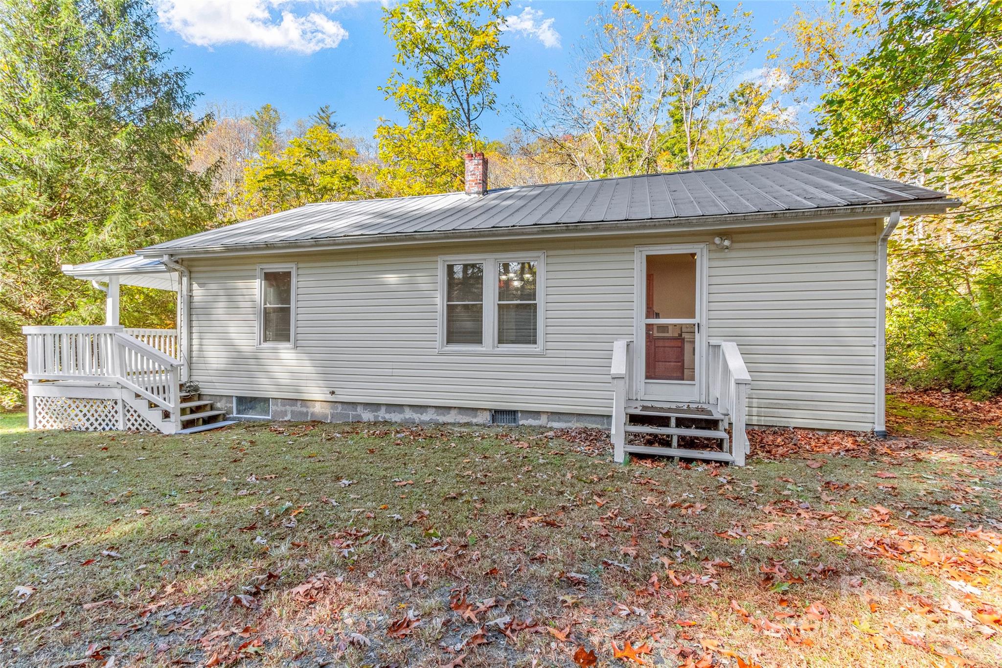 96 Thompson Road Spruce Pine NC 28777