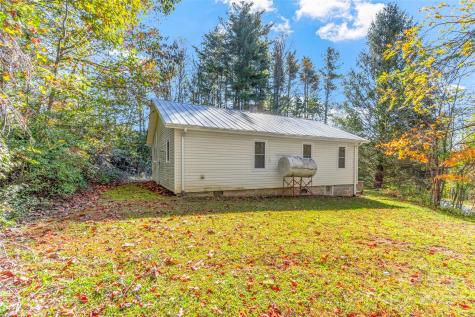 96 Thompson Road Spruce Pine NC 28777