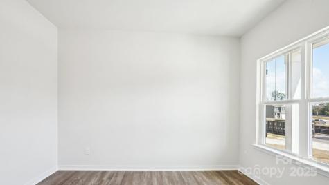568 Country Oak Drive Asheville NC 28804