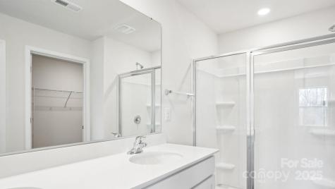 568 Country Oak Drive Asheville NC 28804