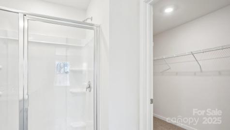 568 Country Oak Drive Asheville NC 28804