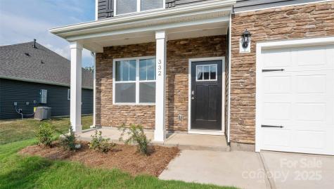 568 Country Oak Drive Asheville NC 28804