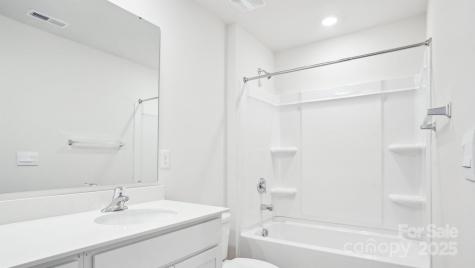 568 Country Oak Drive Asheville NC 28804