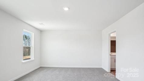 568 Country Oak Drive Asheville NC 28804