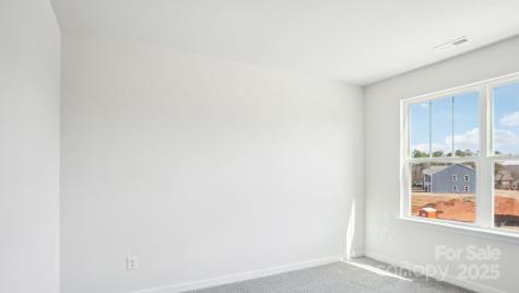 568 Country Oak Drive Asheville NC 28804
