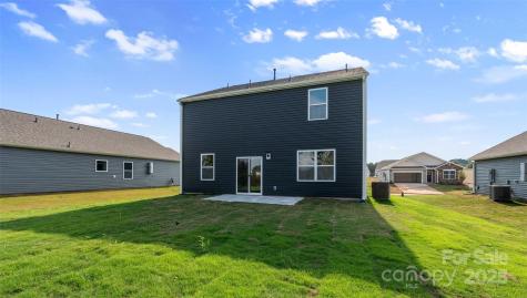 568 Country Oak Drive Asheville NC 28804
