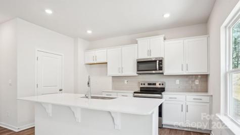 568 Country Oak Drive Asheville NC 28804