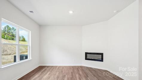568 Country Oak Drive Asheville NC 28804