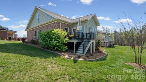 830 Iris Lane Newton NC 28658