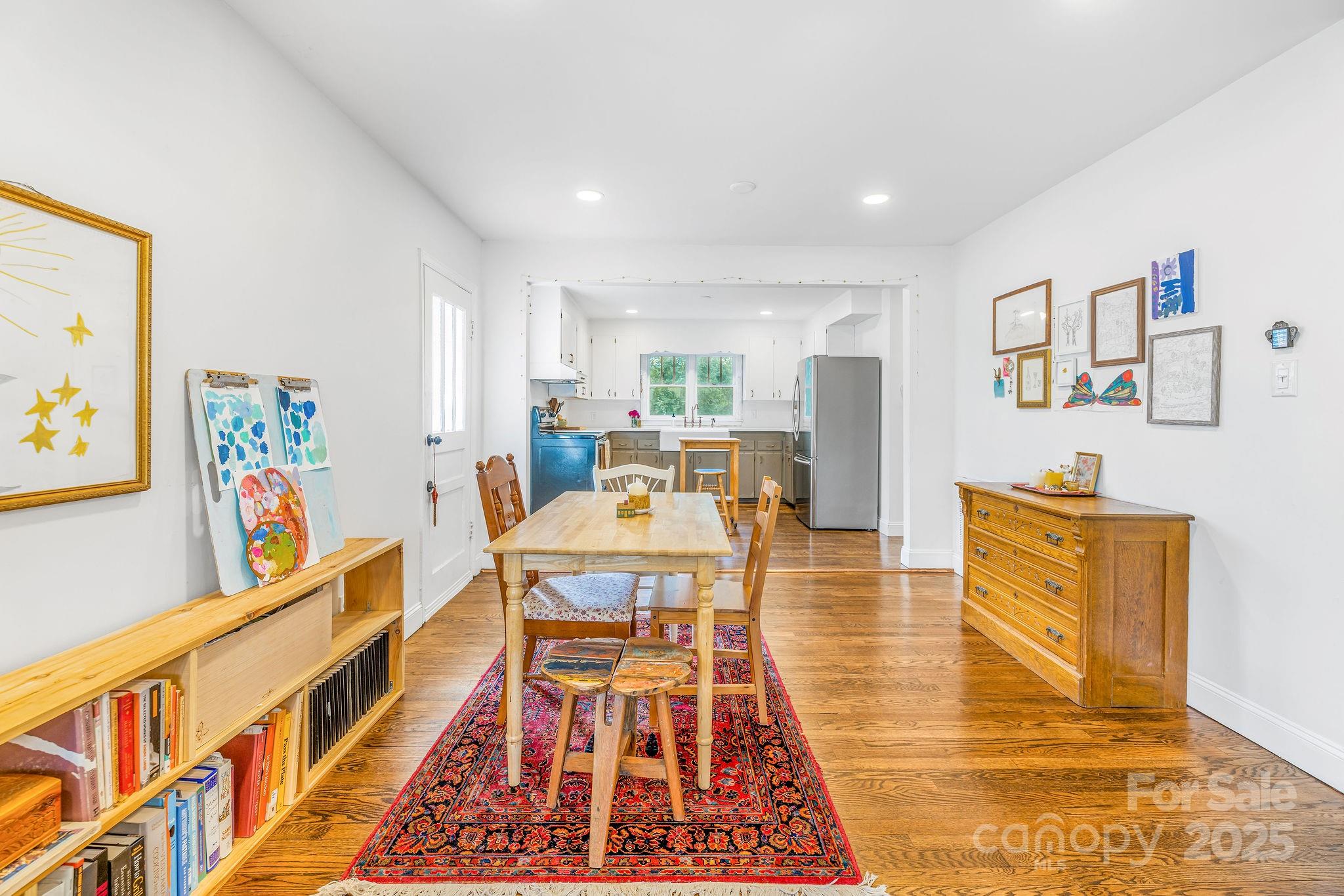 99 Little Oak Street Canton NC 28716