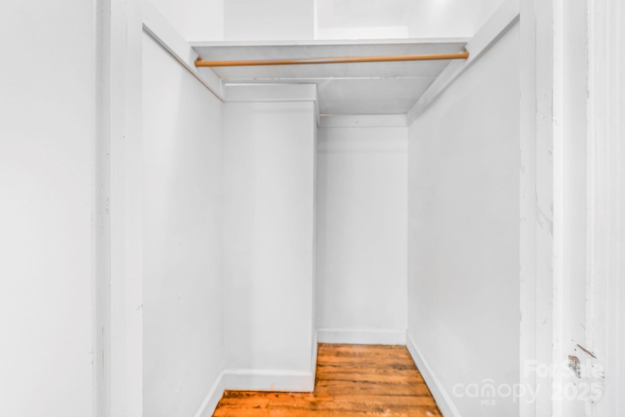99 Little Oak Street Canton NC 28716